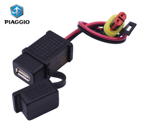 USB-poort OEM | Vespa Primavera / Sprint